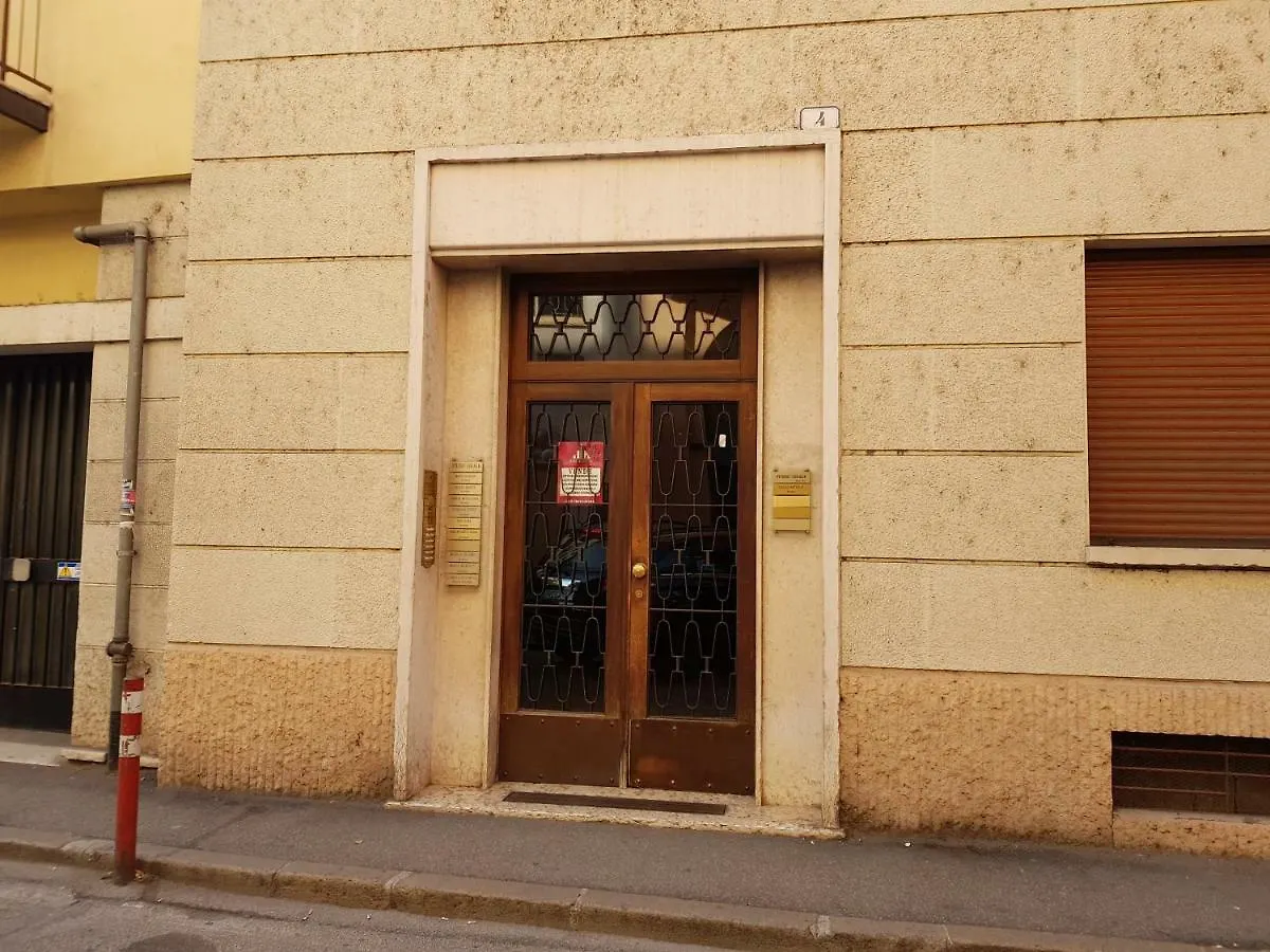 Tezone Apartment Verona Italy